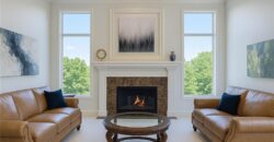 8190 Shoreline Drive, Parkville, MO 64152