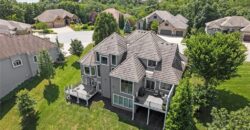 8190 Shoreline Drive, Parkville, MO 64152