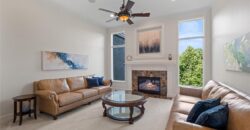 8190 Shoreline Drive, Parkville, MO 64152