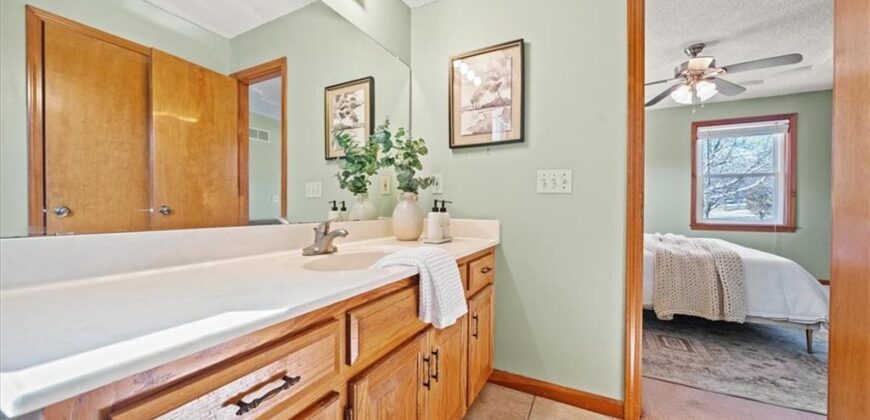 9007 Dry Dock Drive, Liberty, MO 64068