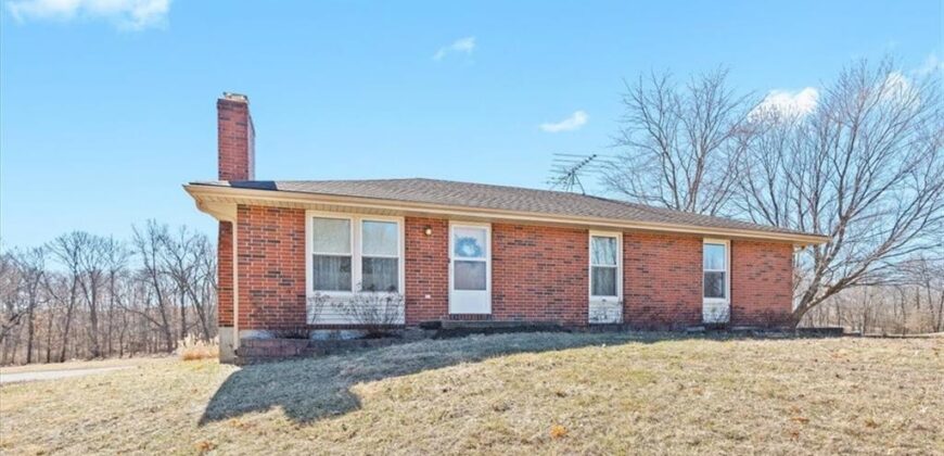 9007 Dry Dock Drive, Liberty, MO 64068