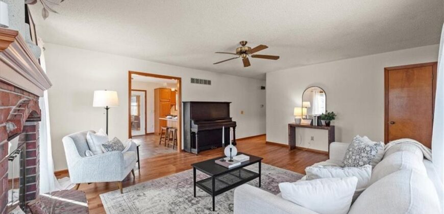 9007 Dry Dock Drive, Liberty, MO 64068