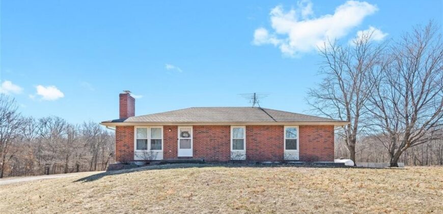 9007 Dry Dock Drive, Liberty, MO 64068