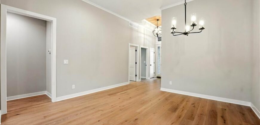 10504 N Mulberry Street, Kansas City, MO 64155
