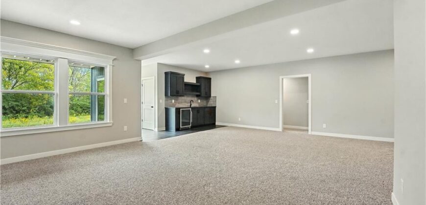 10504 N Mulberry Street, Kansas City, MO 64155