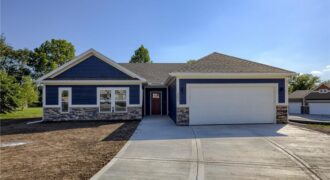 2031 Riverstone Drive, Excelsior Springs, MO 64024