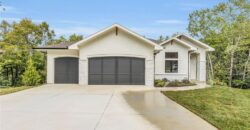 10410 River Hills Drive, Parkville, MO 64152