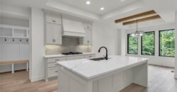 10410 River Hills Drive, Parkville, MO 64152