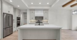10410 River Hills Drive, Parkville, MO 64152