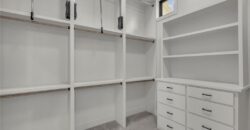 10410 River Hills Drive, Parkville, MO 64152
