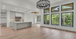 10410 River Hills Drive, Parkville, MO 64152