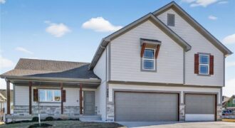 7045 NW Yulich Court, Parkville, MO 64152