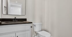 7045 NW Yulich Court, Parkville, MO 64152