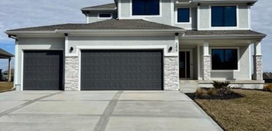 2327 Fishing Lane, Kearney, MO 64060