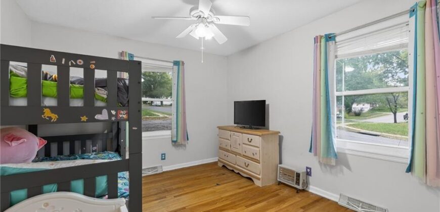 6761 N Woodland Avenue, Kansas City, MO 64118