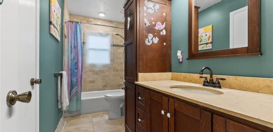 6761 N Woodland Avenue, Kansas City, MO 64118