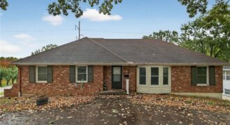 6761 N Woodland Avenue, Kansas City, MO 64118