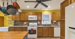 6761 N Woodland Avenue, Kansas City, MO 64118