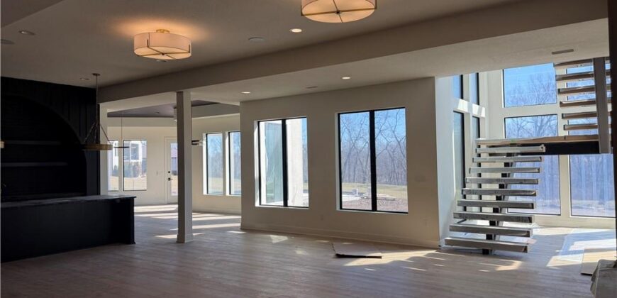 3423 NE 102nd Street, Kansas City, MO 64155