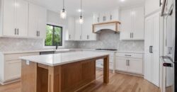502 Blackhawke Drive, Smithville, MO 64089