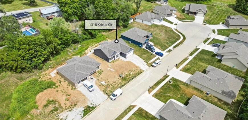 1318 Kristie Circle, Excelsior Springs, MO 64024