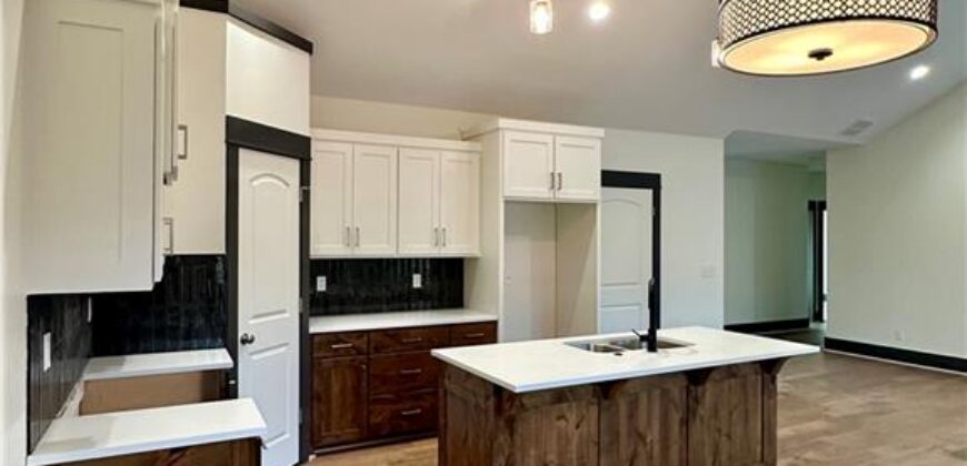 1318 Kristie Circle, Excelsior Springs, MO 64024
