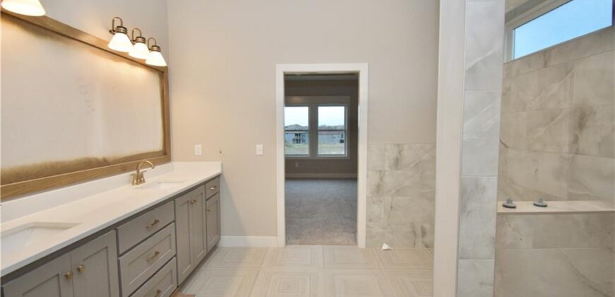 8312 NE 76th Terrace, Kansas City, MO 64158