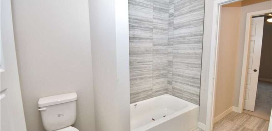 8312 NE 76th Terrace, Kansas City, MO 64158
