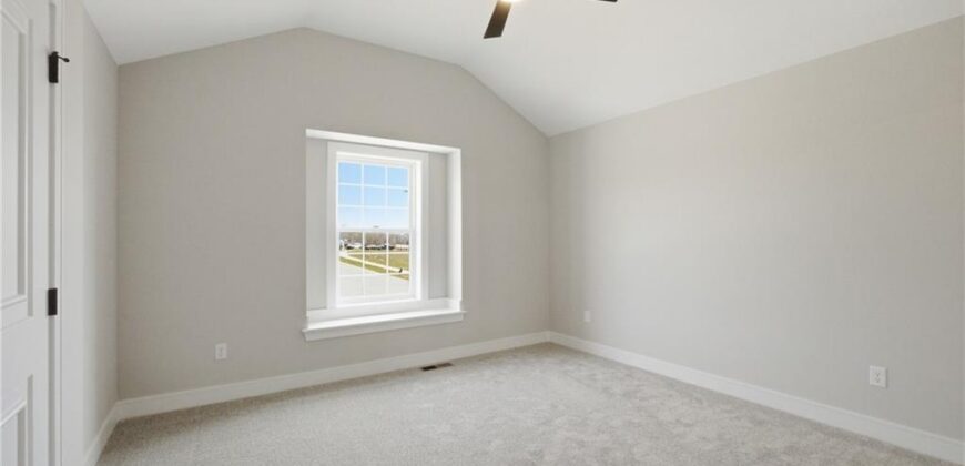 8734 N FARLEY Avenue, Kansas City, MO 64157