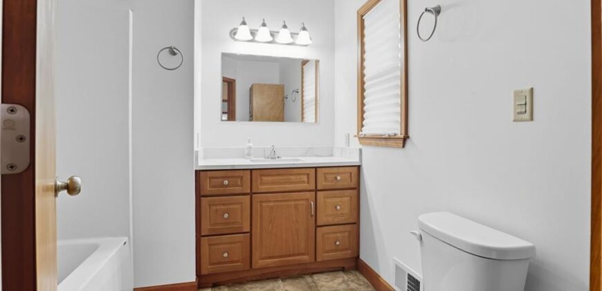 2935 NE Walnut Road, Avondale, MO 64117