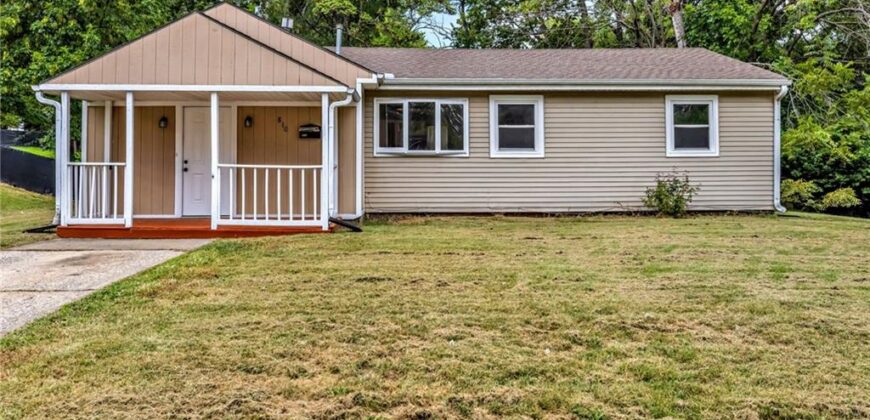 810 NE 62nd Street, Gladstone, MO 64118