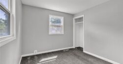 810 NE 62nd Street, Gladstone, MO 64118
