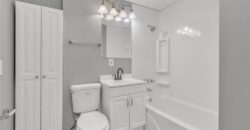 810 NE 62nd Street, Gladstone, MO 64118