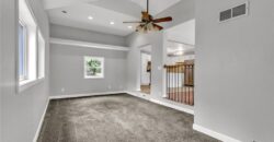 810 NE 62nd Street, Gladstone, MO 64118