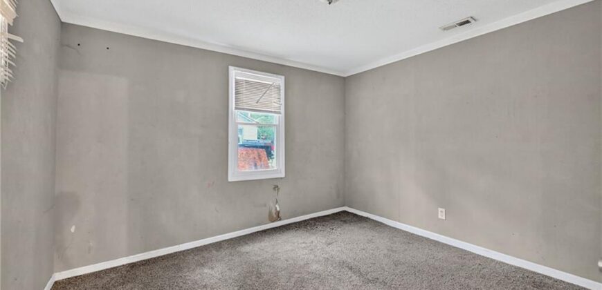 4501 N Olive Street, Kansas City, MO 64116