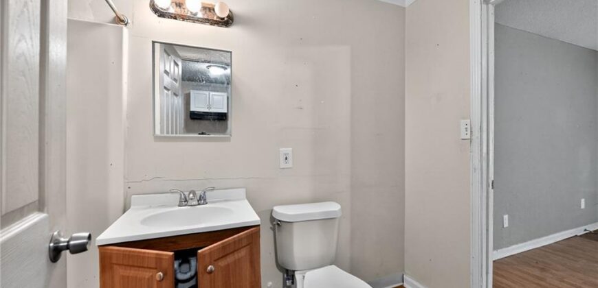 4501 N Olive Street, Kansas City, MO 64116