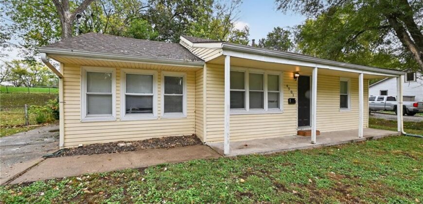 4501 N Olive Street, Kansas City, MO 64116