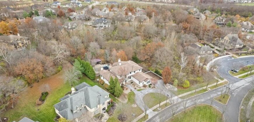 8519 N Sycamore Avenue, Kansas City, MO 64157