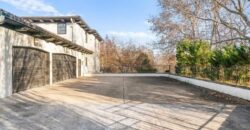 8519 N Sycamore Avenue, Kansas City, MO 64157
