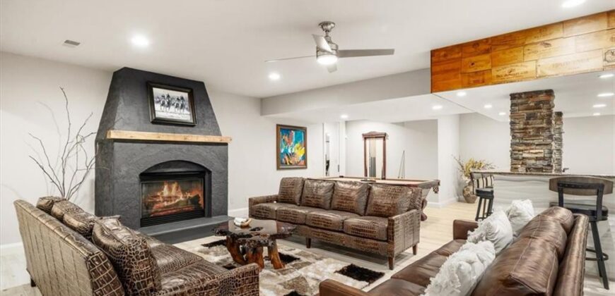 8519 N Sycamore Avenue, Kansas City, MO 64157