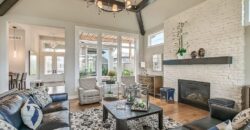 8625 Westridge Court, Parkville, MO 64152