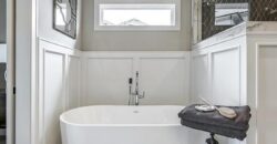 8625 Westridge Court, Parkville, MO 64152