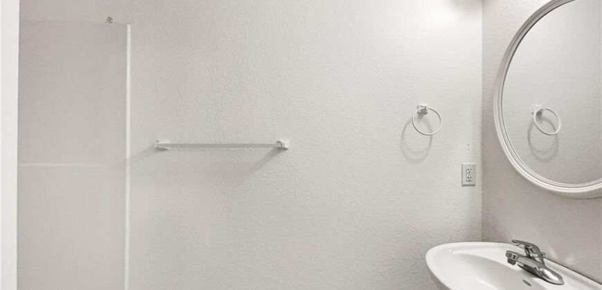 12202 N Highland Avenue, Kansas City, MO 64165