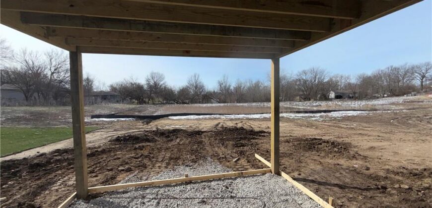 623 E 13th Street, Kearney, MO 64060