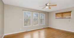 419 NW North Shore Drive, Lake Waukomis, MO 64151