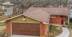 419 NW North Shore Drive, Lake Waukomis, MO 64151