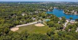 419 NW North Shore Drive, Lake Waukomis, MO 64151