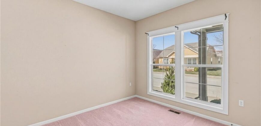 407 E 30th Avenue, North Kansas City, MO 64116