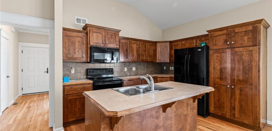 407 E 30th Avenue, North Kansas City, MO 64116