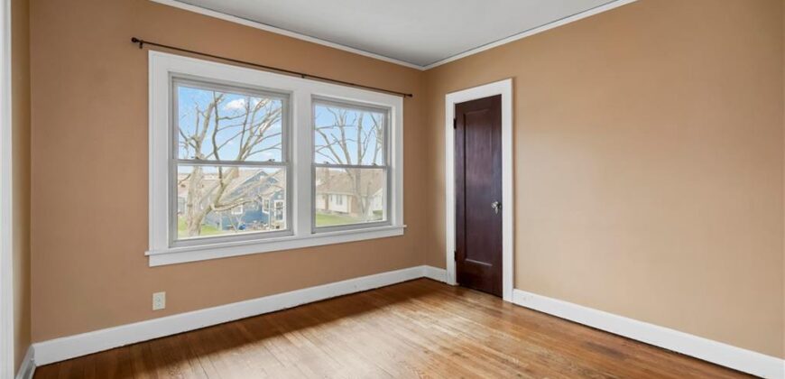 2120 Gentry Street, North Kansas City, MO 64116